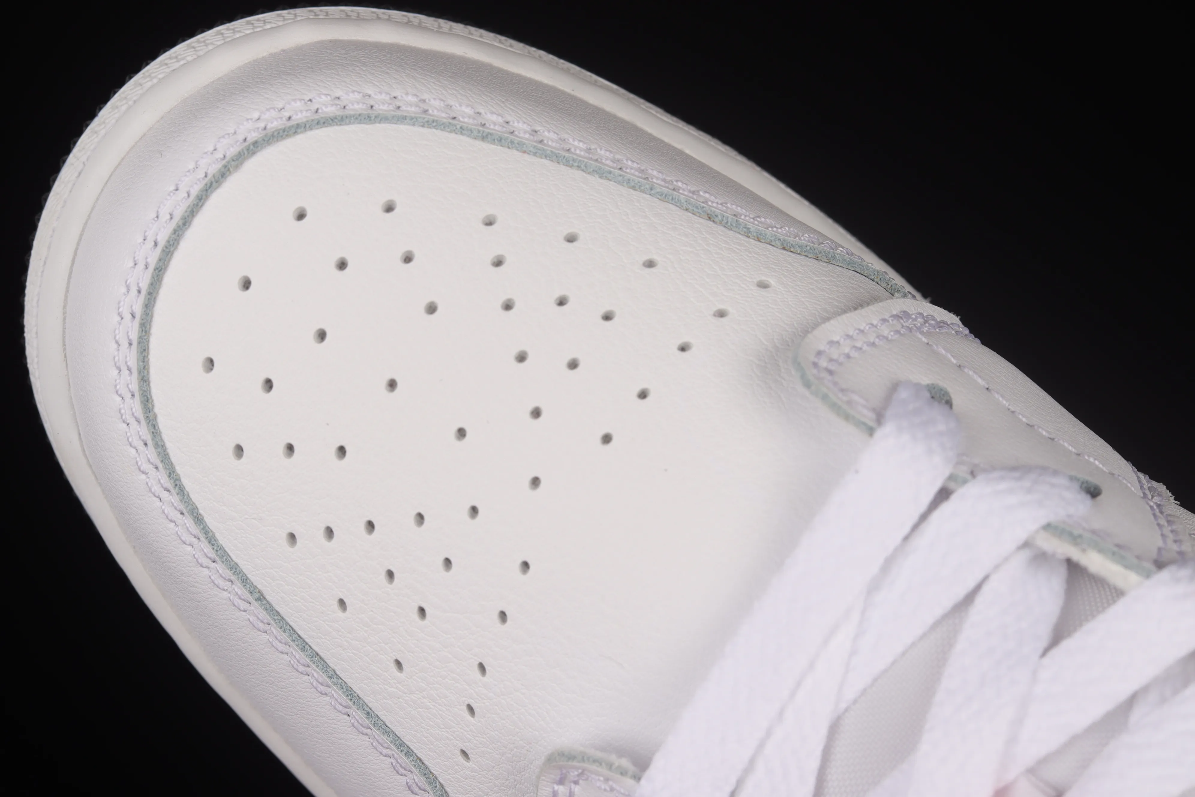 All categories Air Jordan Jordan series basketball shoes Air Jordan 1 Low G version pure original Air Jordan AJ1 Low AJ1 Joe 1 white black red low-top cultural leisure sports basketball shoes 553560-160